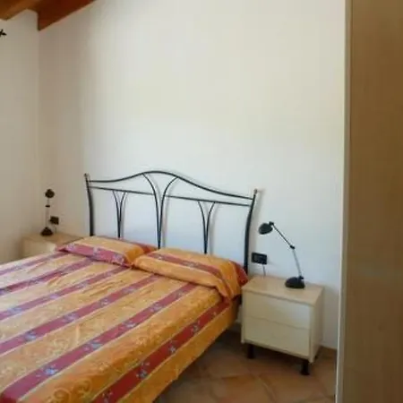 Zwei-zimmer-wohnung Mit Garten' By Interhome *